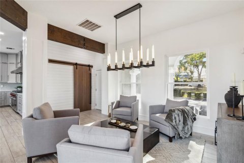 Casa en venta en Orlando, Florida, 4 dormitorios, 418.06 m2 № 1541585 - foto 16
