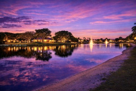 Купить виллу или дом в Веллингтон, Флорида 5 спален, 453.27м2, № 2030601 - фото 3