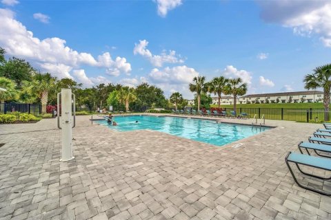 Townhouse in Davenport, Florida 3 bedrooms, 137.5 sq.m. № 1435784 - photo 23