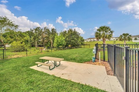 Townhouse in Davenport, Florida 3 bedrooms, 137.5 sq.m. № 1435784 - photo 26