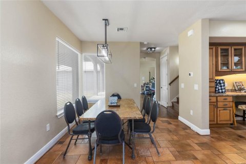 House in Orlando, Florida 4 bedrooms, 508.64 sq.m. № 1649442 - photo 23