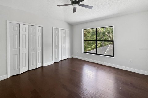 Casa en venta en Tampa, Florida, 4 dormitorios, 274.25 m2 № 1648983 - foto 20