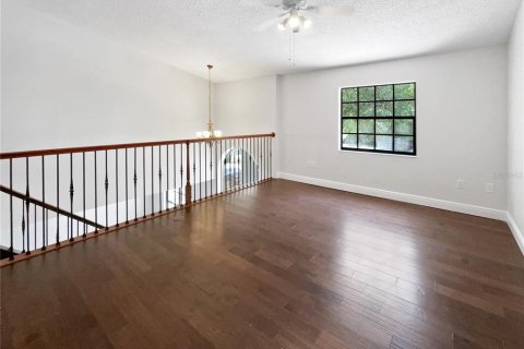 Casa en venta en Tampa, Florida, 4 dormitorios, 274.25 m2 № 1648983 - foto 18