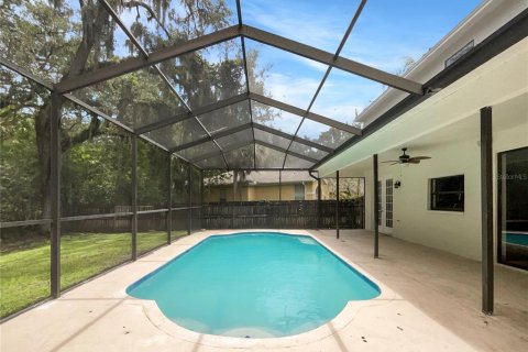 Casa en venta en Tampa, Florida, 4 dormitorios, 274.25 m2 № 1648983 - foto 27