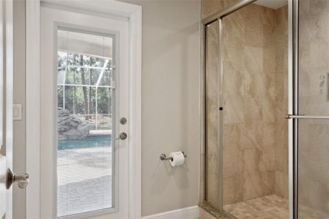 House in Tampa, Florida 5 bedrooms, 351.82 sq.m. № 1758236 - photo 27