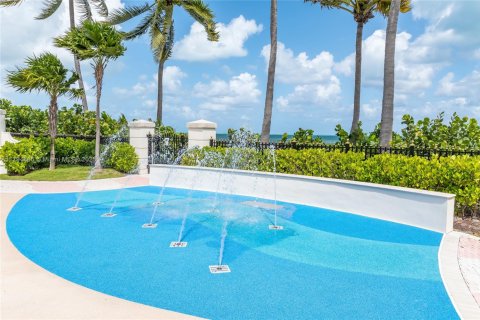 Condo in Key Biscayne, Florida, 4 bedrooms  № 1940647 - photo 30