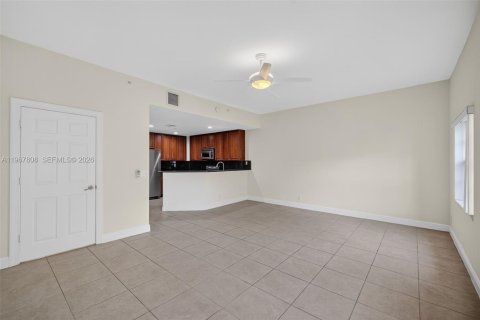 Touwnhouse à vendre à Pompano Beach, Floride: 3 chambres, 210.7 m2 № 2030119 - photo 29
