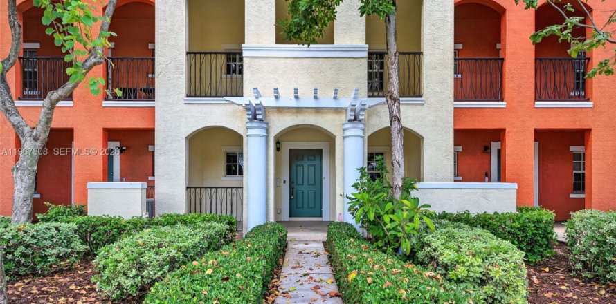 Touwnhouse à Pompano Beach, Floride 3 chambres, 210.7 m2 № 2030119