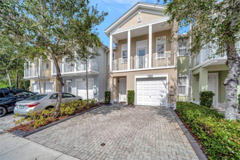 Touwnhouse à vendre à Doral, Floride: 3 chambres, 186.55 m2 № 2013941 - photo 4