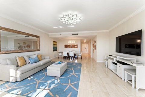 Copropriété à louer à Miami Beach, Floride: 2 chambres, 174.19 m2 № 1868484 - photo 27