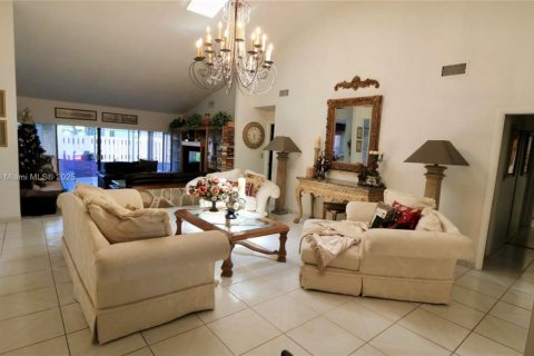 Casa en venta en Davie, Florida, 3 dormitorios, 169.36 m2 № 1951340 - foto 5