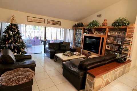 Casa en venta en Davie, Florida, 3 dormitorios, 169.36 m2 № 1951340 - foto 6