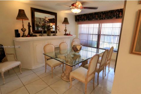 Casa en venta en Davie, Florida, 3 dormitorios, 169.36 m2 № 1951340 - foto 7