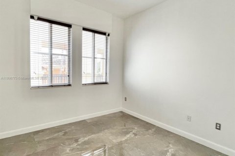 Condominio en venta en Sunrise, Florida, 3 dormitorios, 173.26 m2 № 1967817 - foto 25