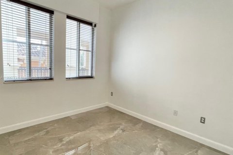 Condominio en venta en Sunrise, Florida, 3 dormitorios, 173.26 m2 № 1967817 - foto 26