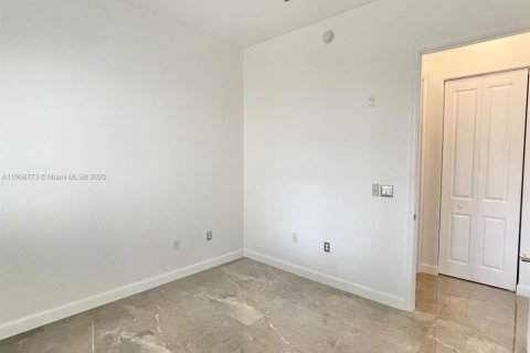 Condominio en venta en Sunrise, Florida, 3 dormitorios, 173.26 m2 № 1967817 - foto 22