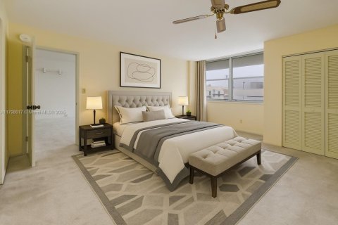 Condo in Bay Harbor Islands, Florida, 1 bedroom  № 1865075 - photo 12