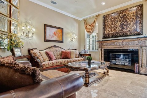 Casa en alquiler en Tampa, Florida, 4 dormitorios, 316.61 m2 № 2143085 - foto 7