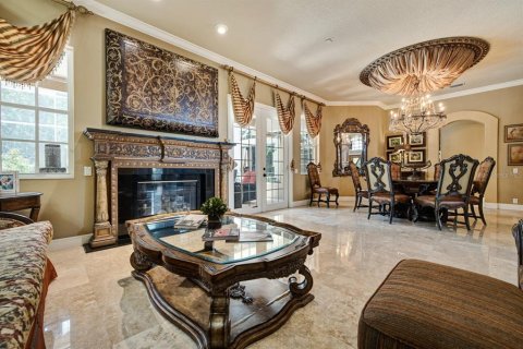 Casa en alquiler en Tampa, Florida, 4 dormitorios, 316.61 m2 № 2143085 - foto 6