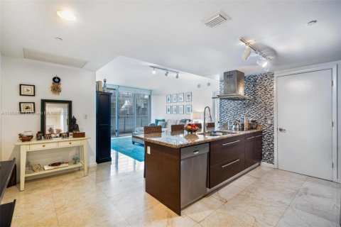 Condominio en venta en Miami, Florida, 2 dormitorios, 116.59 m2 № 2022715 - foto 7