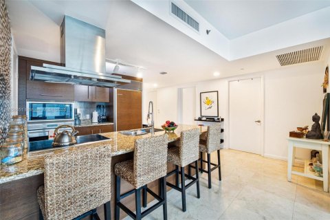 Condominio en venta en Miami, Florida, 2 dormitorios, 116.59 m2 № 2022715 - foto 9