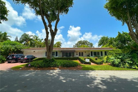 House in Palmetto Bay, Florida 3 bedrooms, 218.51 sq.m. № 1818091 - photo 2
