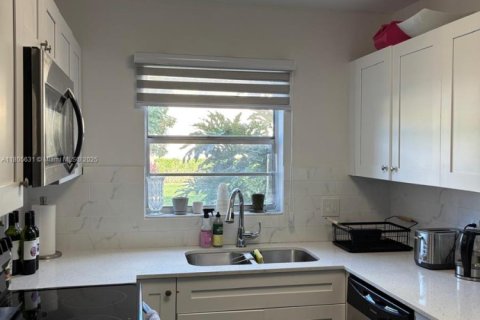 Condo in Boca Raton, Florida, 3 bedrooms  № 1864415 - photo 3