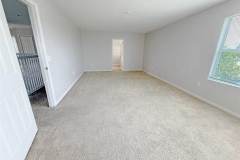 House in Orlando, Florida 5 bedrooms, 337.05 sq.m. № 1532599 - photo 30