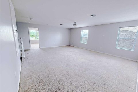 House in Orlando, Florida 5 bedrooms, 337.05 sq.m. № 1532599 - photo 24