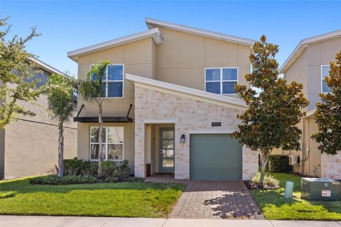 Villa ou maison à Davenport, Floride 5 chambres, 280.1 m2 № 2358811