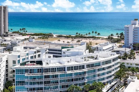 Condo in Miami Beach, Florida, 3 bedrooms  № 1467151 - photo 6