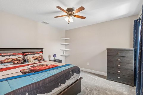 Townhouse in LAKESHORE in Lutz, Florida 3 bedrooms, 214.33 sq.m. № 2400287 - photo 26