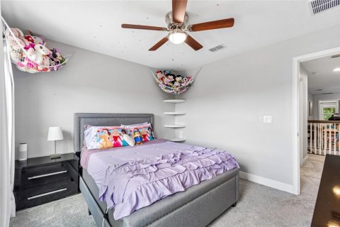 Townhouse in LAKESHORE in Lutz, Florida 3 bedrooms, 214.33 sq.m. № 2400287 - photo 30