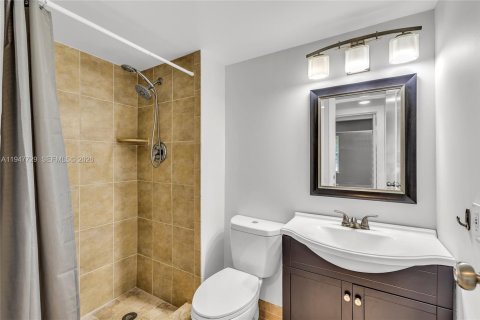 Снять в аренду кондоминиум в Дейви, Флорида 2 спальни, 99.41м2, № 2003866 - фото 8