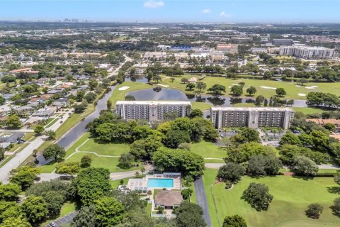 Снять в аренду кондоминиум в Дейви, Флорида 2 спальни, 99.41м2, № 2003866 - фото 10