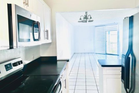 Снять в аренду кондоминиум в Хайалиа, Флорида 3 спальни, 120.77м2, № 2018958 - фото 17