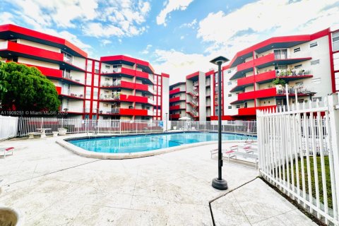 Снять в аренду кондоминиум в Хайалиа, Флорида 3 спальни, 120.77м2, № 2018958 - фото 22