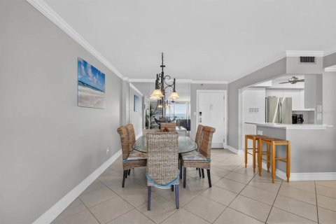 Condo in Ormond Beach, Florida, 2 bedrooms  № 2217317 - photo 18