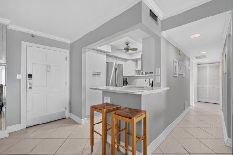 Condo in Ormond Beach, Florida, 2 bedrooms  № 2217317 - photo 19