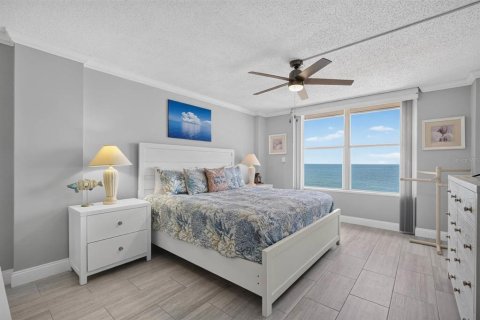 Condo in Ormond Beach, Florida, 2 bedrooms  № 2217317 - photo 20