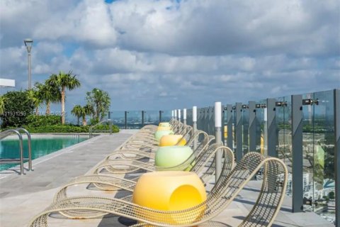 Copropriété à louer à Miami, Floride: 1 chambre, 69.31 m2 № 2088662 - photo 13