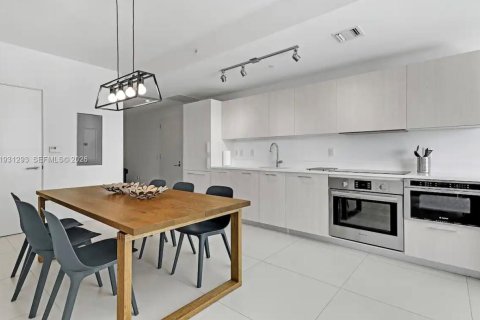 Copropriété à louer à Miami, Floride: 1 chambre, 69.31 m2 № 2088662 - photo 2