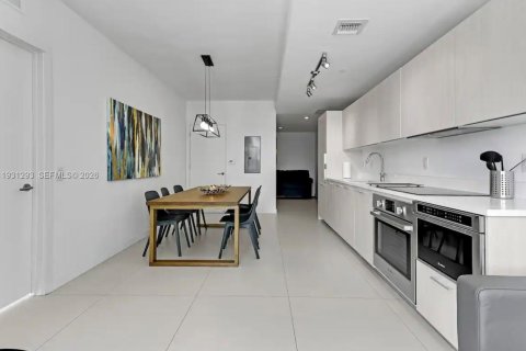 Copropriété à louer à Miami, Floride: 1 chambre, 69.31 m2 № 2088662 - photo 3