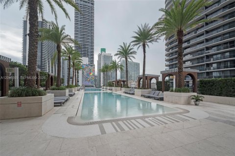 Copropriété à louer à Miami, Floride: 1 chambre, 81.85 m2 № 2387141 - photo 5