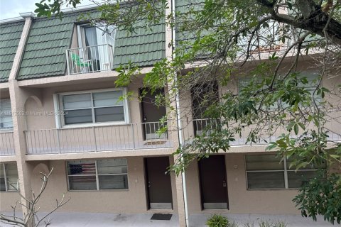 Condo à Deerfield Beach, Floride, 2 chambres  № 1933817