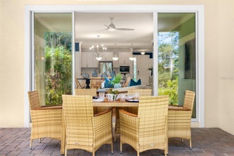 Casa en venta en Apollo Beach, Florida, 4 dormitorios, 221.48 m2 № 1780656 - foto 13