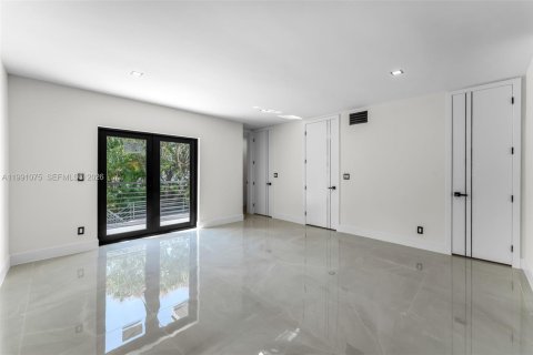 Купить виллу или дом в Пайнкрест, Флорида 3 спальни, 202.9м2, № 2052180 - фото 24