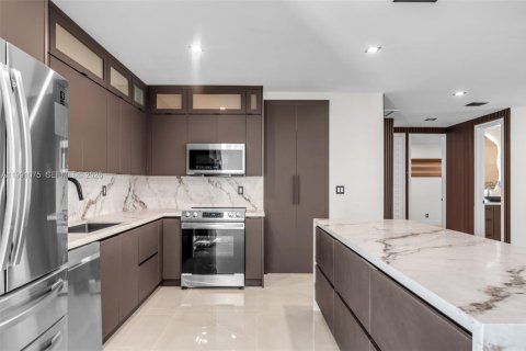 Купить виллу или дом в Пайнкрест, Флорида 3 спальни, 202.9м2, № 2052180 - фото 11