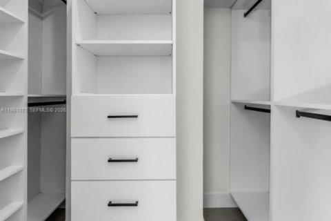 Купить виллу или дом в Пайнкрест, Флорида 3 спальни, 202.9м2, № 2052180 - фото 28