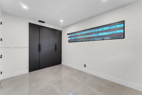 Купить виллу или дом в Пайнкрест, Флорида 3 спальни, 202.9м2, № 2052180 - фото 16